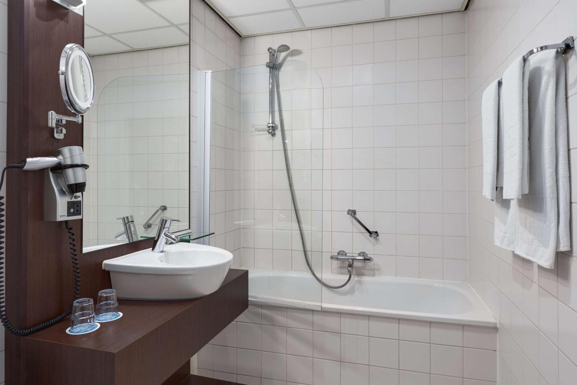 Nh Centre Utrecht Hotel Εξωτερικό φωτογραφία